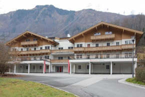 Отель Alpine Resort by Alpin Rentals  Капрун